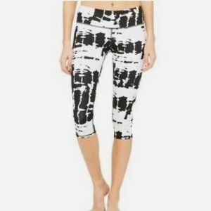 Alo Yoga Airbrush Bleach Tie Dye Cropped Leggings